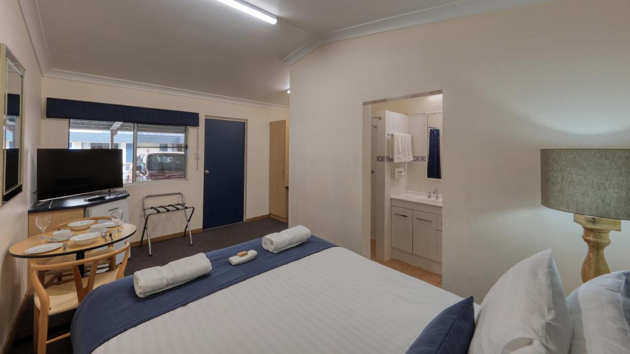 Border Motel Goondiwindi Bagian luar foto